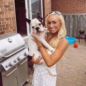 Meet your Posher, Nicole